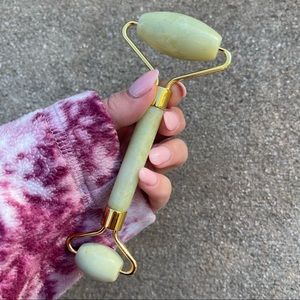 NEW Pale Jade Dual-Ended Facial Roller